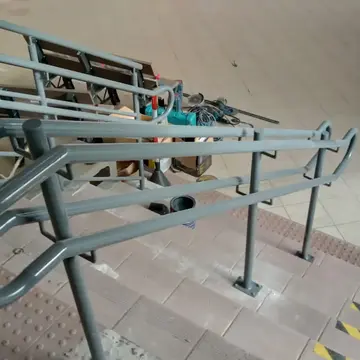 Estrutura metálica preparada para instalação